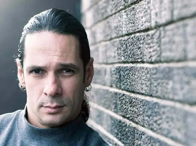 Крис Картер