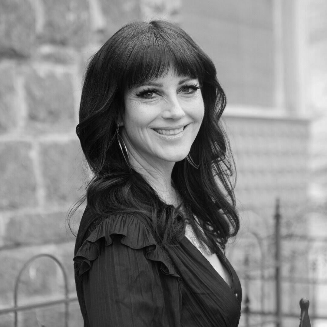 Илијана Зендер